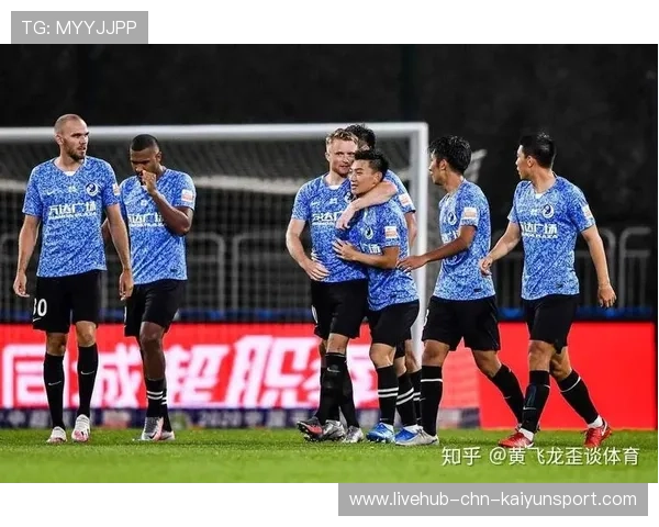 赛事转播新增专业解说团队提供更深入战术分析，解说 专业